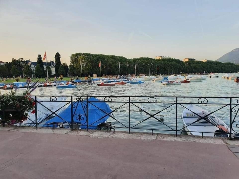 Hyper Centre Annecy Et Bord Du Lac Exterior foto